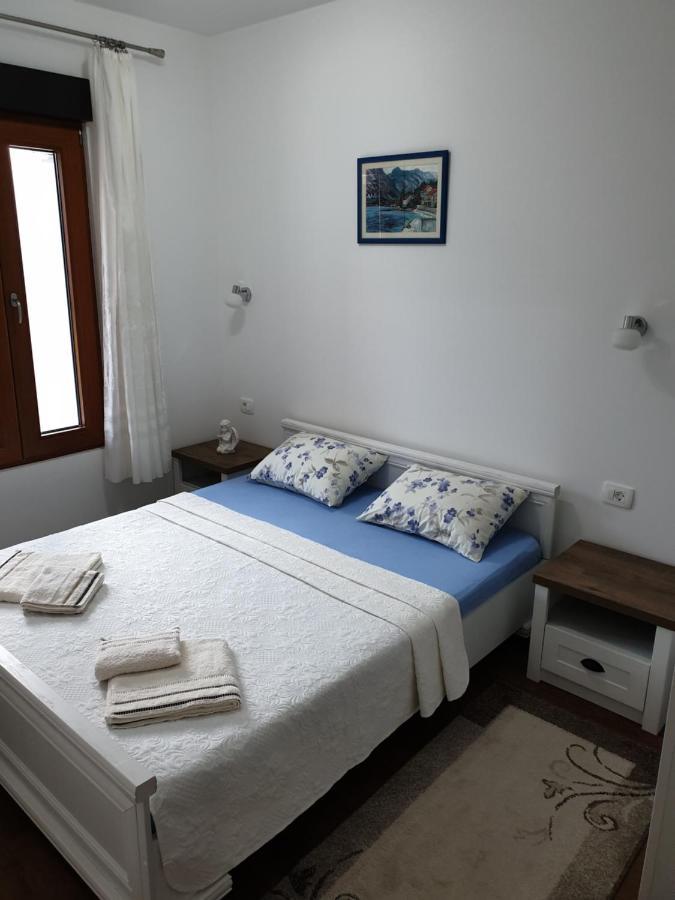 Apartment Marta 2 Котор Екстериор снимка