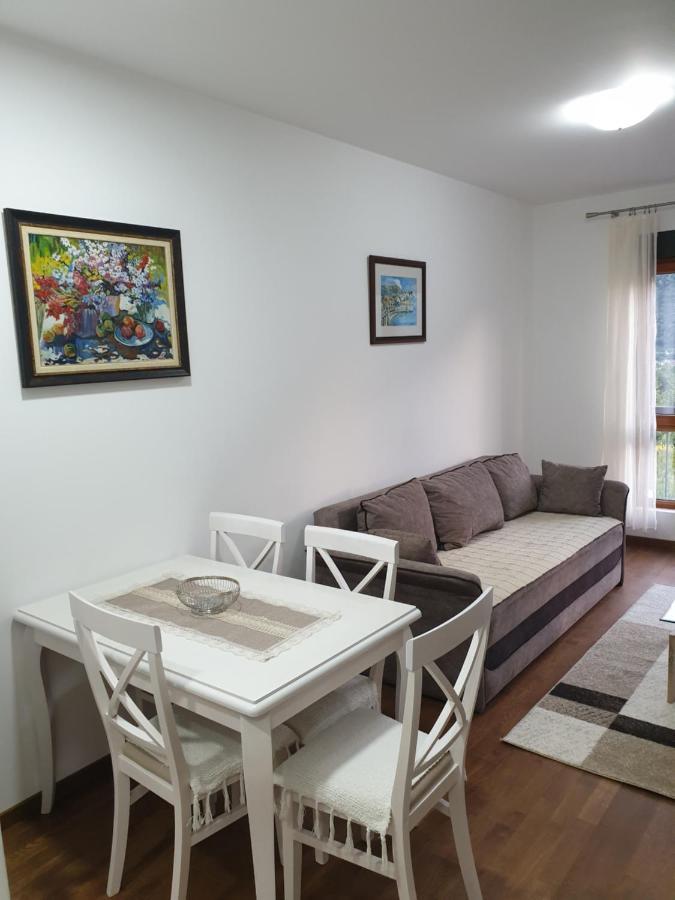 Apartment Marta 2 Котор Екстериор снимка