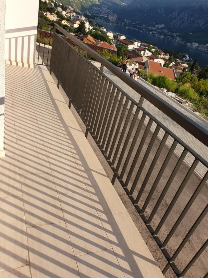 Apartment Marta 2 Котор Екстериор снимка